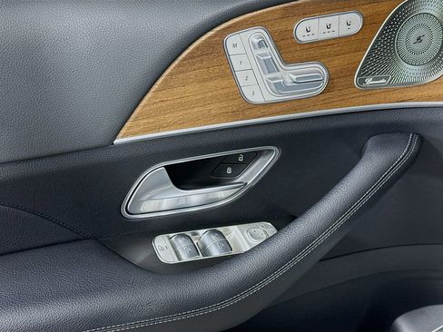 Used 2024 Mercedes-Benz GLE 350 4MATIC image 24