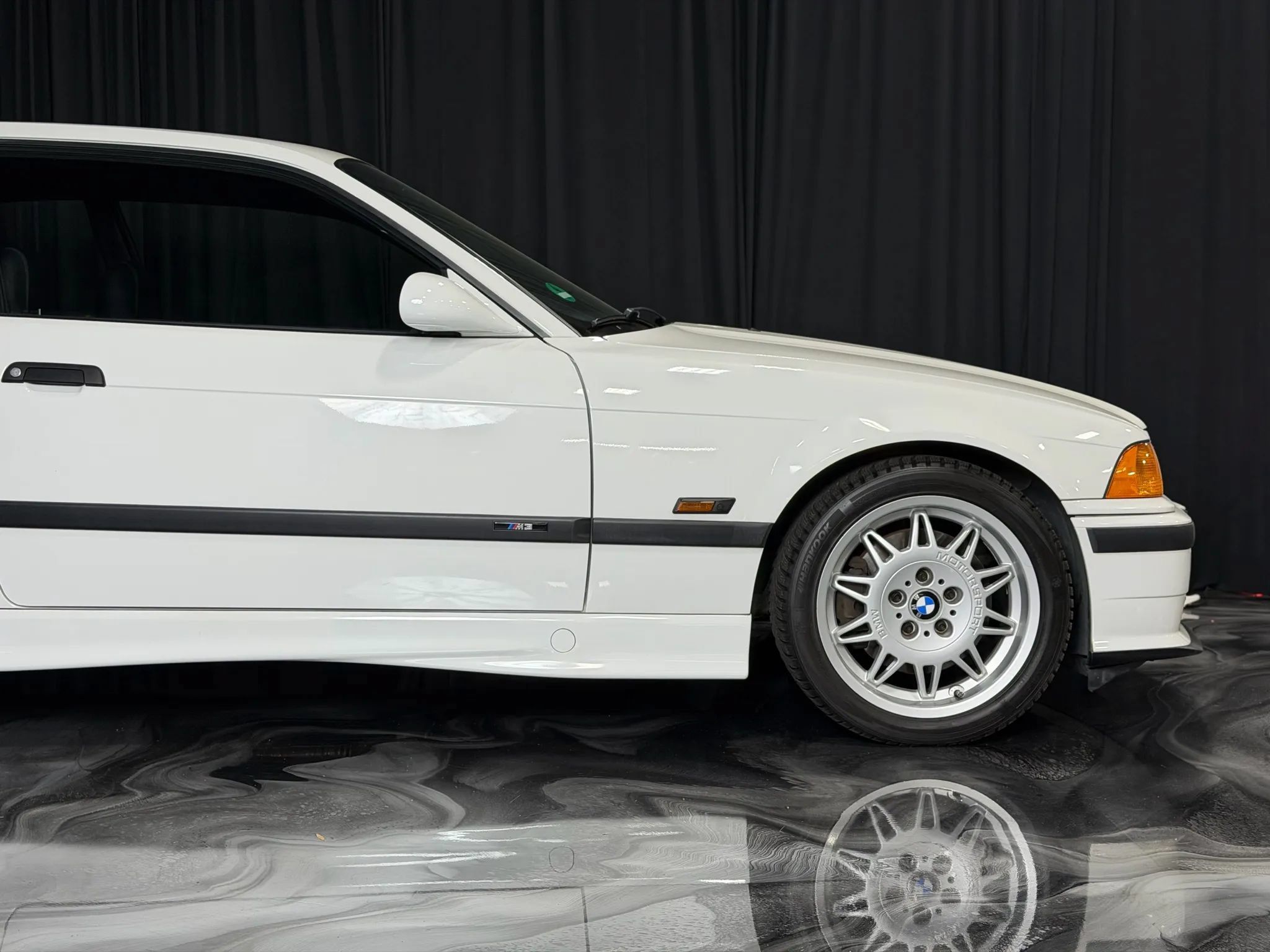 Used 1995 BMW M3 Coupe RWD image 10