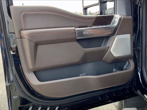 Used 2024 Ford F250 King Ranch w/ Chrome Package image 22