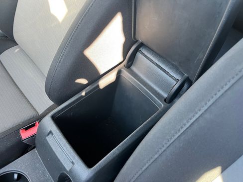 Used 2017 Volkswagen Jetta S image 15