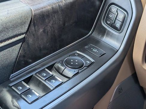 Used 2024 Ford F350 Lariat AWD/4WD image 24