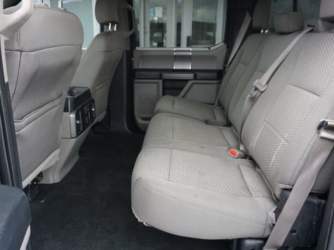 Used 2015 Ford F150 XLT w/ Equipment Group 302A Luxury AWD/4WD image 15