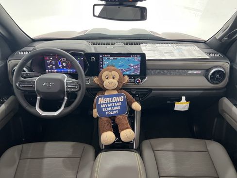 New 2025 Chevrolet Colorado ZR2 w/ Midnight Edition image 20