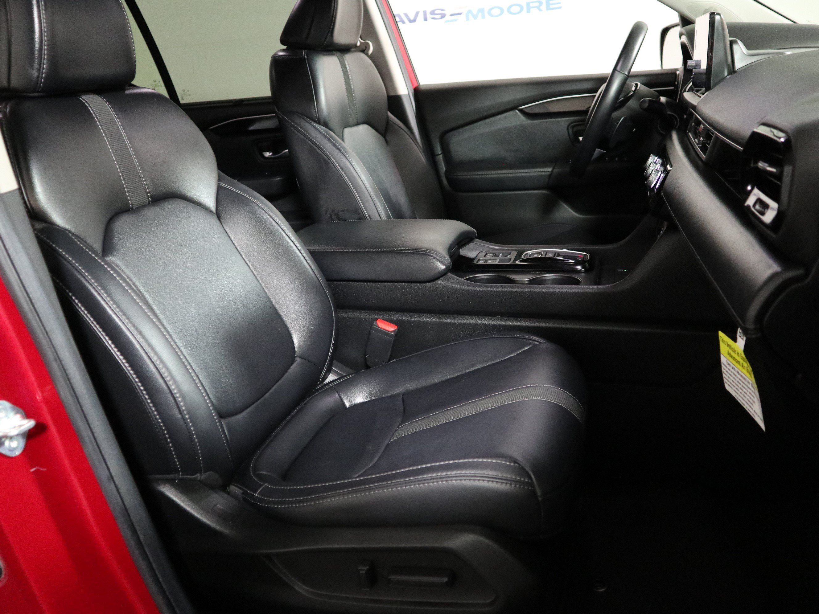 Used 2025 Honda Pilot EX-L image 20