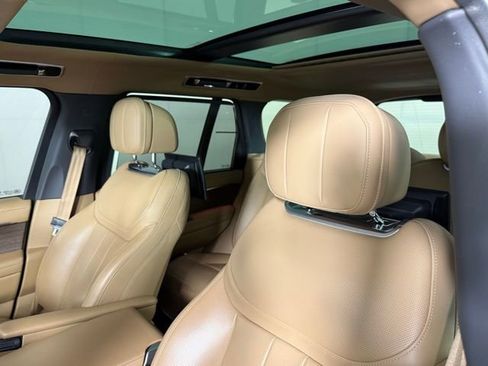 Used 2023 Land Rover Range Rover Autobiography AWD/4WD image 17