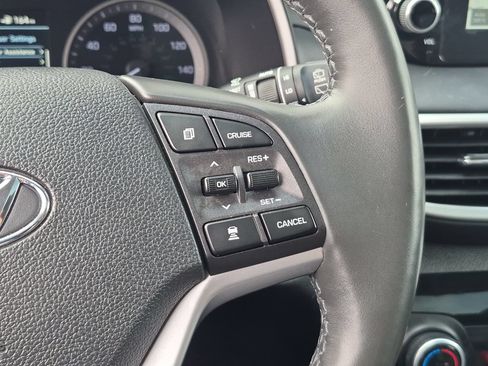 Used 2021 Hyundai Tucson Ultimate w/ Cargo Package FWD image 18