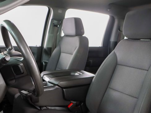 Used 2023 Chevrolet Silverado 2500 Custom w/ Custom Value Package image 25