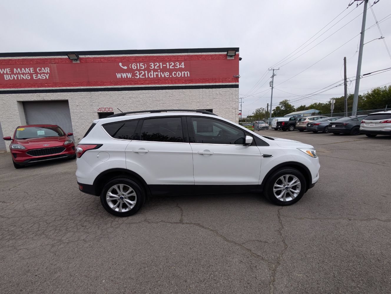 Used 2018 Ford Escape SE AWD/4WD image 5