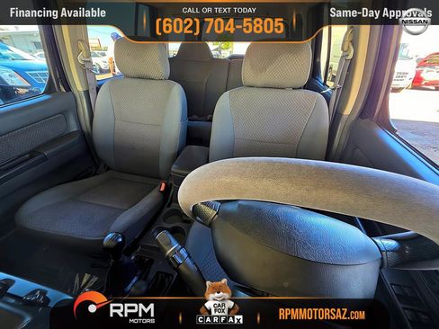 Used 2004 Nissan Xterra XE image 7