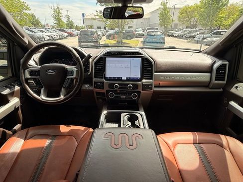 Used 2022 Ford F250 King Ranch w/ King Ranch Ultimate Package AWD/4WD image 31