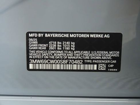 Certified 2025 BMW 330i Sedan w/ M Sport Package image 34