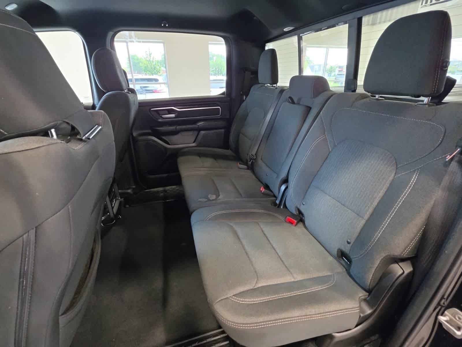Used 2019 RAM 1500 Big Horn AWD/4WD image 32
