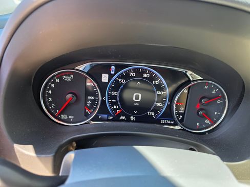 Used 2023 GMC Terrain Denali w/ Denali Premium Package AWD/4WD image 8