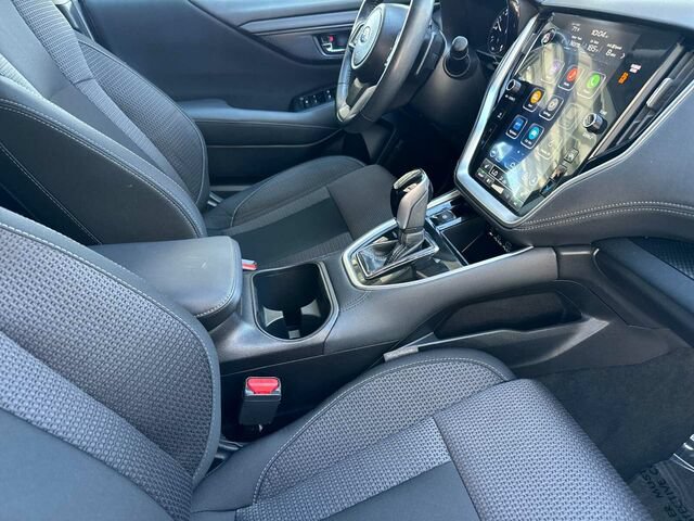 Used 2023 Subaru Outback Premium AWD/4WD image 18