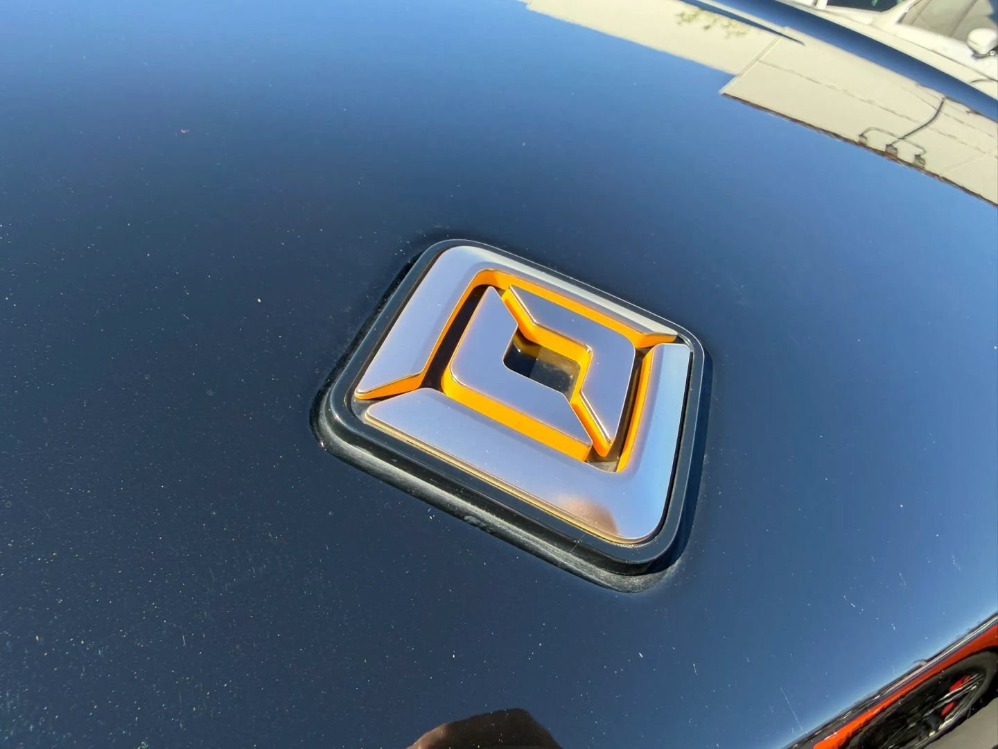 Used 2025 Rivian R1S Adventure Dual AWD/4WD image 18