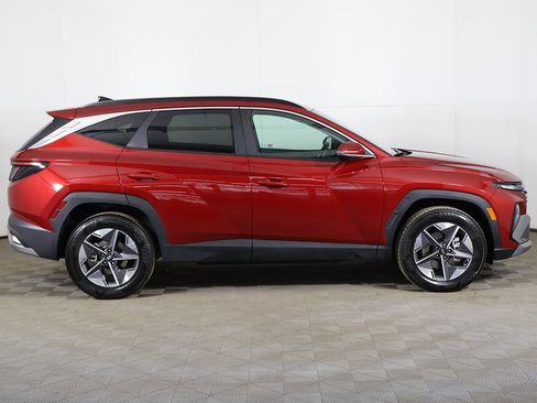 Used 2025 Hyundai Tucson SEL image 19