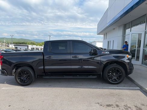 Certified 2023 Chevrolet Silverado 1500 RST w/ Z71 Off-Road Package image 5