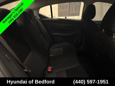 Used 2024 Nissan Sentra SV FWD image 21