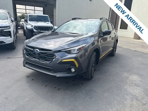 Used 2025 Subaru Crosstrek 2.5i Sport AWD/4WD image 3