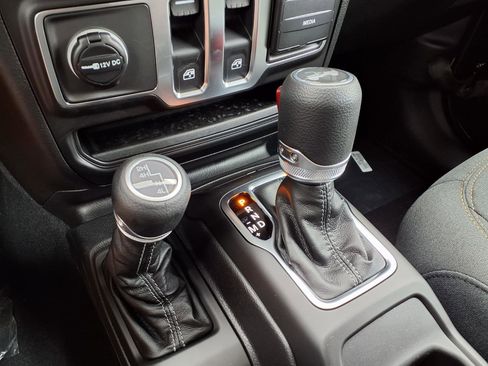 New 2026 Jeep Wrangler Sport AWD/4WD image 11