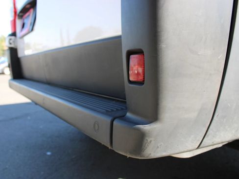 Used 2024 RAM ProMaster 2500 w/ Safety Group FWD image 32