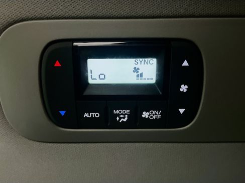 Used 2023 Honda Odyssey EX-L image 18