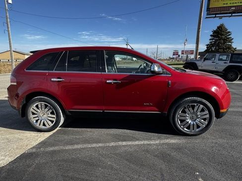 Used 2010 Lincoln MKX AWD image 34