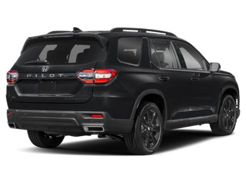 New 2025 Honda Pilot Black Edition image 5