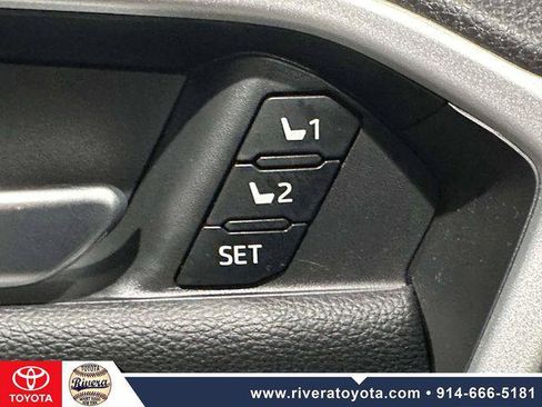 Certified 2025 Toyota RAV4 XSE w/ Premium Package AWD/4WD image 17