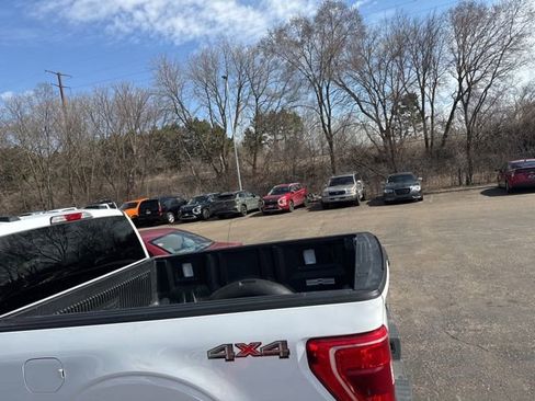 Used 2023 Ford F150 XLT w/ Trailer Tow Package image 11