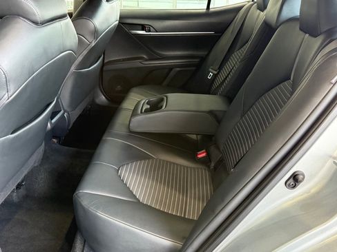 Used 2023 Toyota Camry SE image 31