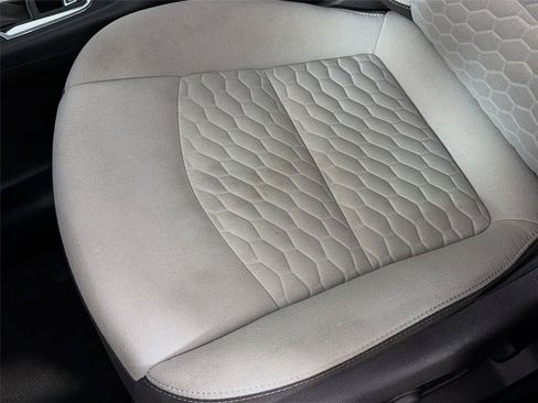 Used 2021 Chevrolet Equinox LS w/ LS Convenience Package FWD image 15