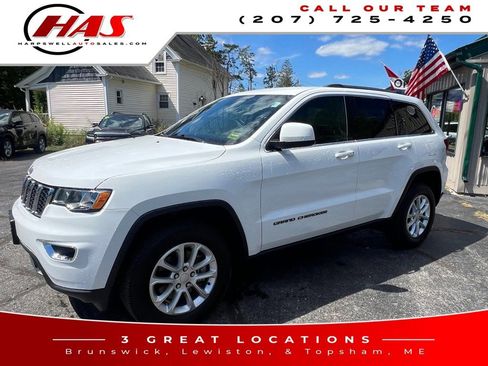 Used 2021 Jeep Grand Cherokee Laredo image 2
