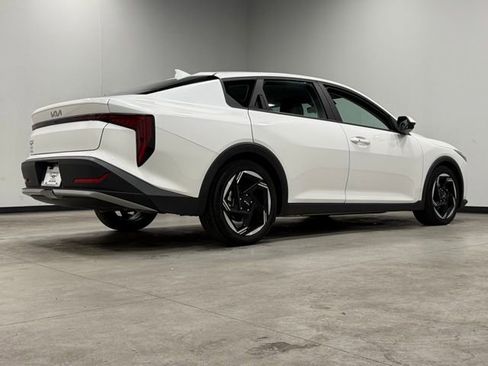 Used 2025 Kia K4 EX FWD image 12