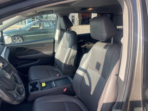 Used 2021 Honda Odyssey EX-L image 13