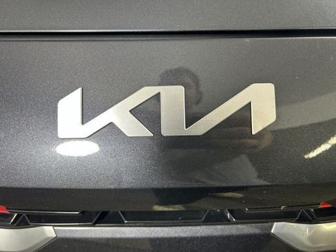 Used 2023 Kia Forte GT-Line w/ GT-Line Technology Package FWD image 10