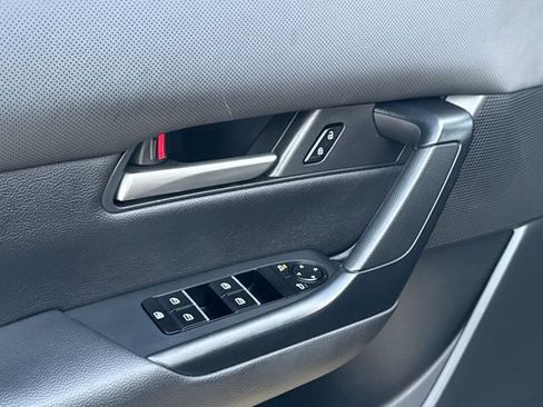 Used 2025 MAZDA CX-50 AWD 2.5 S w/ Preferred Package image 21