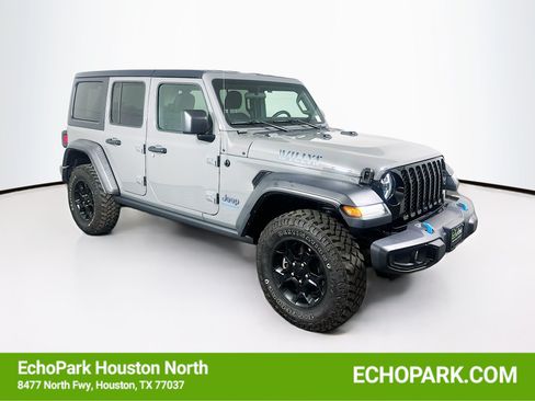 Used 2023 Jeep Wrangler Unlimited w/ Cold Weather Group AWD/4WD image 1
