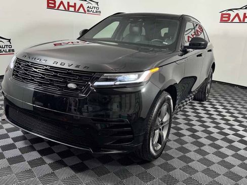 Used 2025 Land Rover Range Rover Velar Dynamic SE AWD/4WD image 3