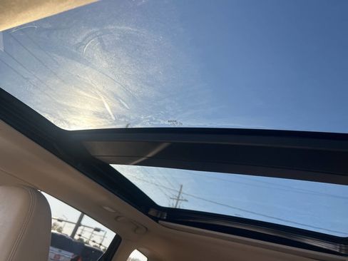 Used 2015 Nissan Murano Platinum w/ Platinum Technology Package image 25