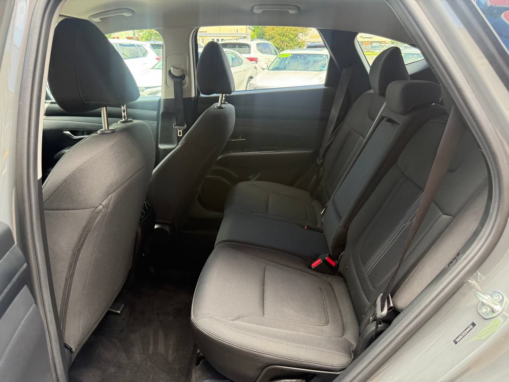 Used 2025 Hyundai Tucson SEL AWD/4WD image 12