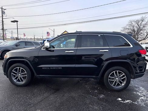 Used 2018 Jeep Grand Cherokee Limited AWD/4WD image 4