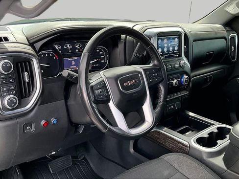 Used 2021 GMC Sierra 1500 Elevation w/ X31 Off-Road Package AWD/4WD image 18