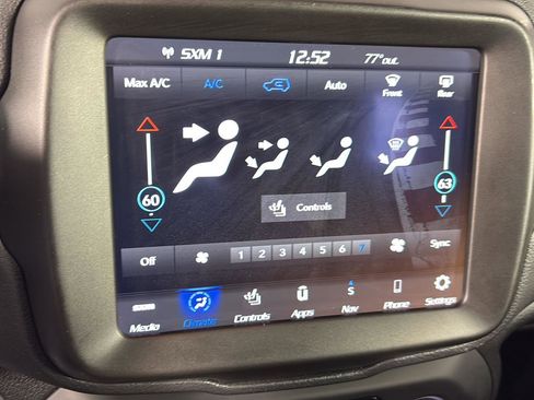 Used 2023 Jeep Renegade Trailhawk w/ Sun/Sound Group AWD/4WD image 30