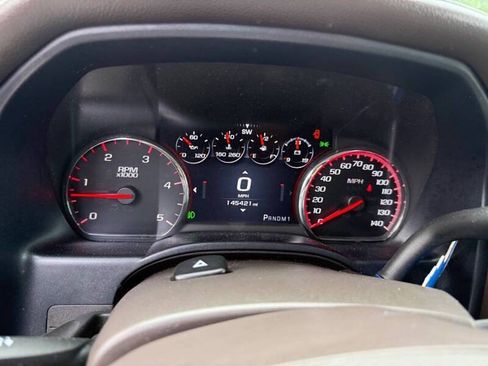 Used 2015 GMC Sierra 2500 Denali w/ Duramax Plus Package AWD/4WD image 11