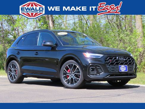 Used 2022 Audi SQ5 Prestige w/ Prestige Package AWD/4WD image 1