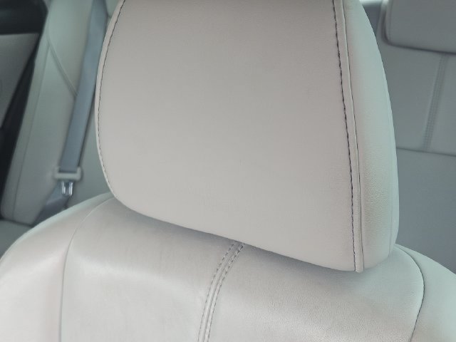 Used 2016 Toyota Avalon Limited w/ Protection Package FWD image 15