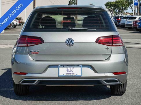Used 2019 Volkswagen Golf S image 6