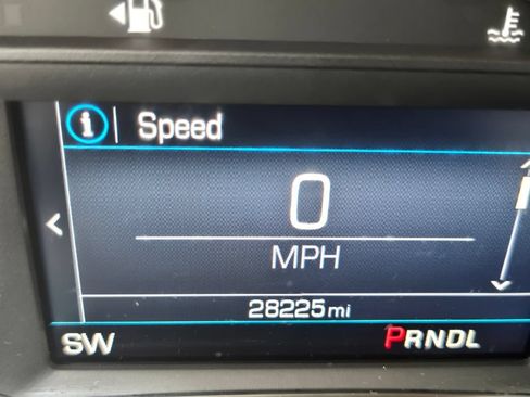 Used 2023 Chevrolet Equinox LT FWD image 23