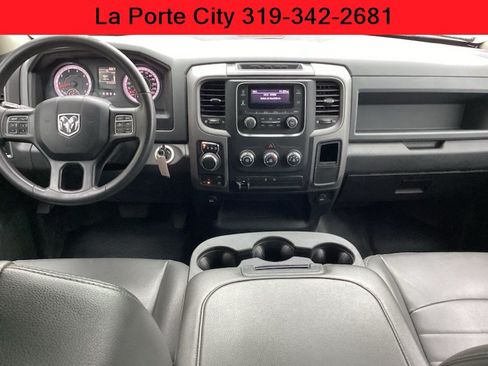 Used 2020 RAM 1500 Tradesman w/ Chrome Appearance Group AWD/4WD image 18
